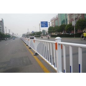 辽阳市市政道路护栏工程
